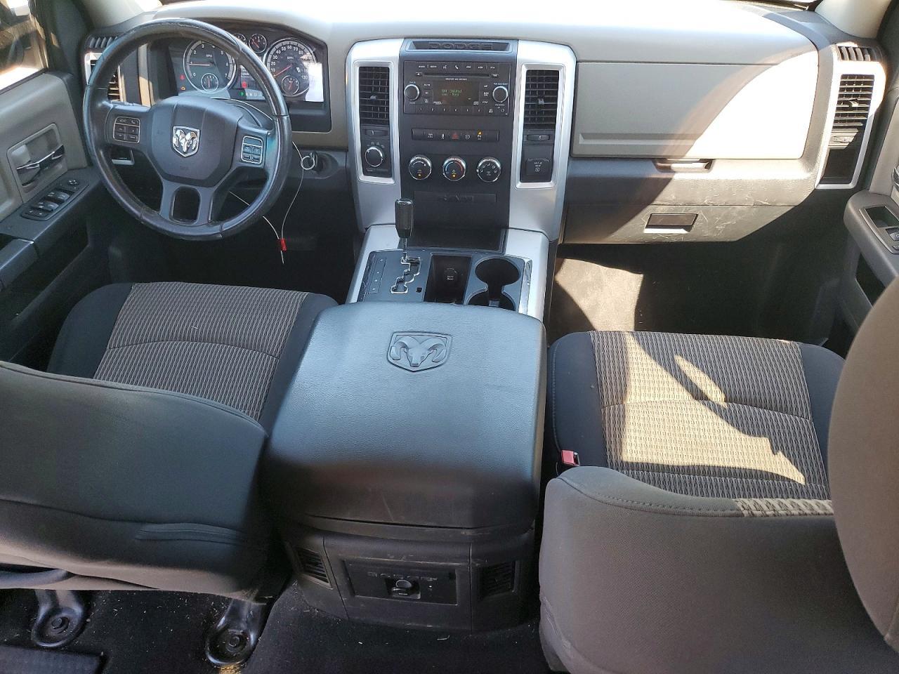 2012 Dodge Ram 1500 slt