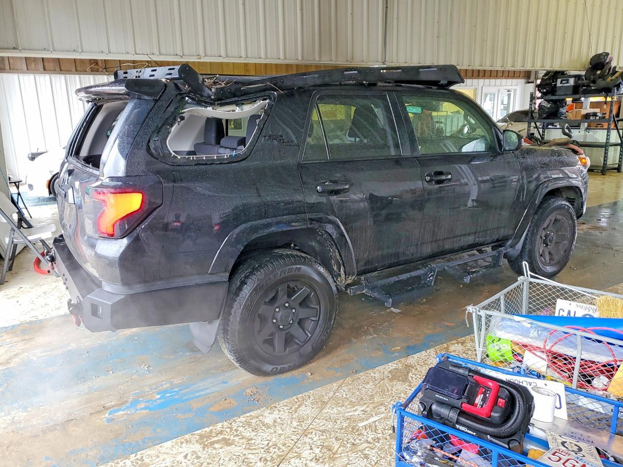 2023 Toyota 4runner se