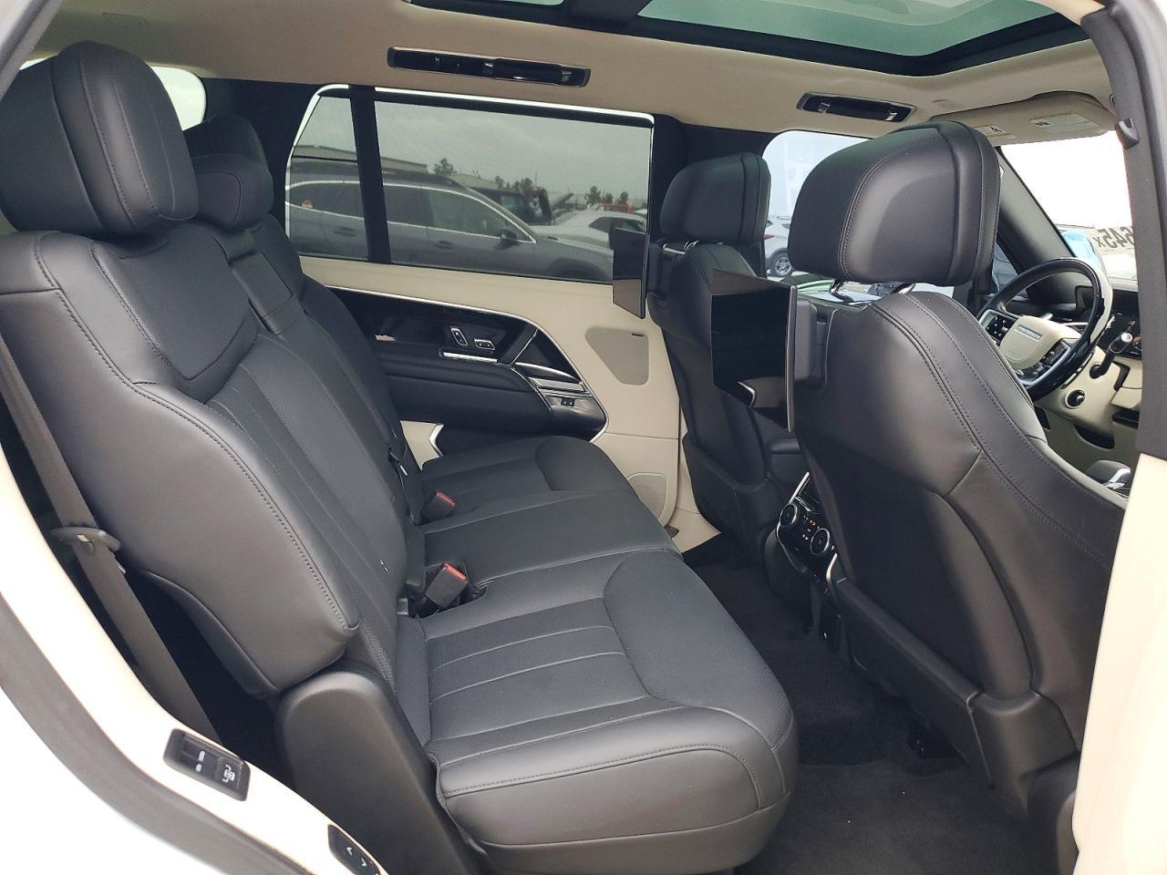 2023 Land Rover Range Rover se