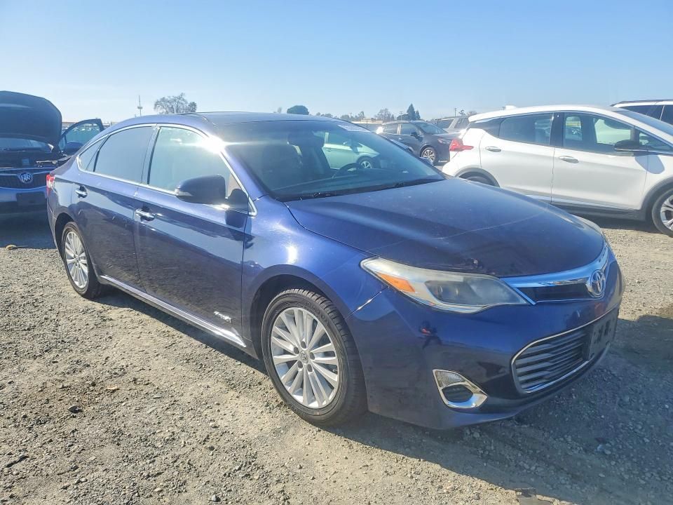 2013 Toyota Avalon Hybrid