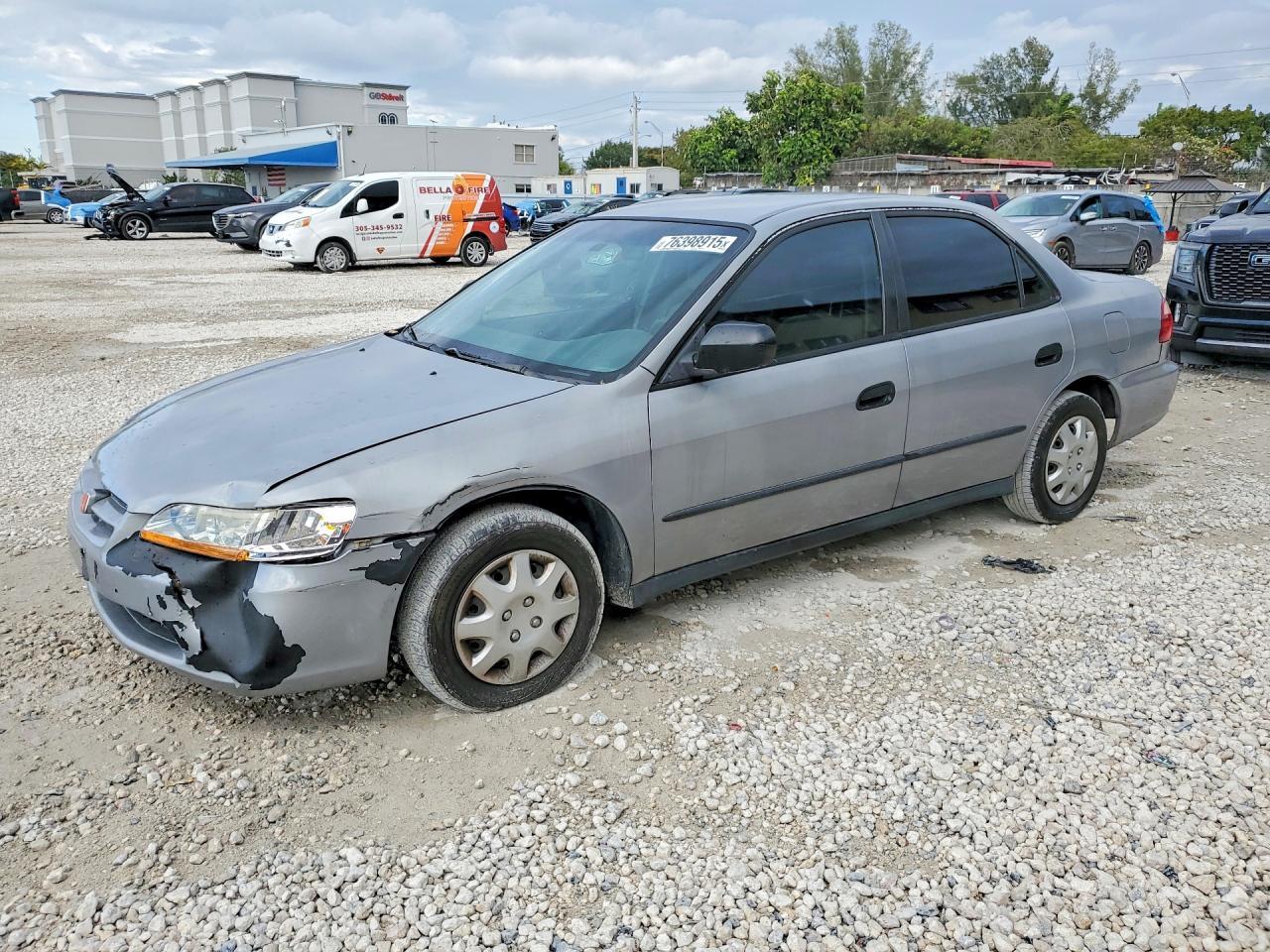 2000 Honda Accord dx