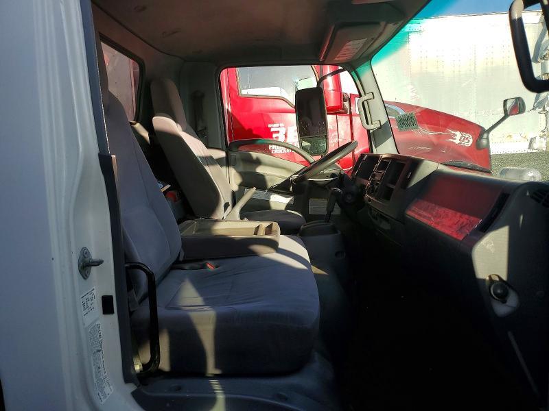 2007 Isuzu NPR BOX Truck