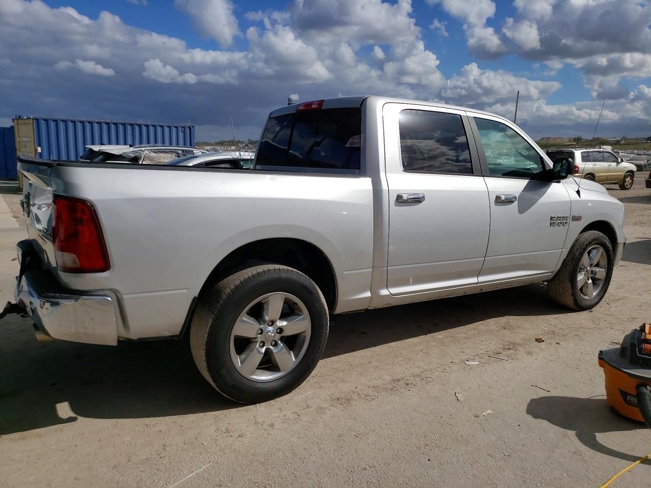 2017 Dodge RAM 1500 SLT