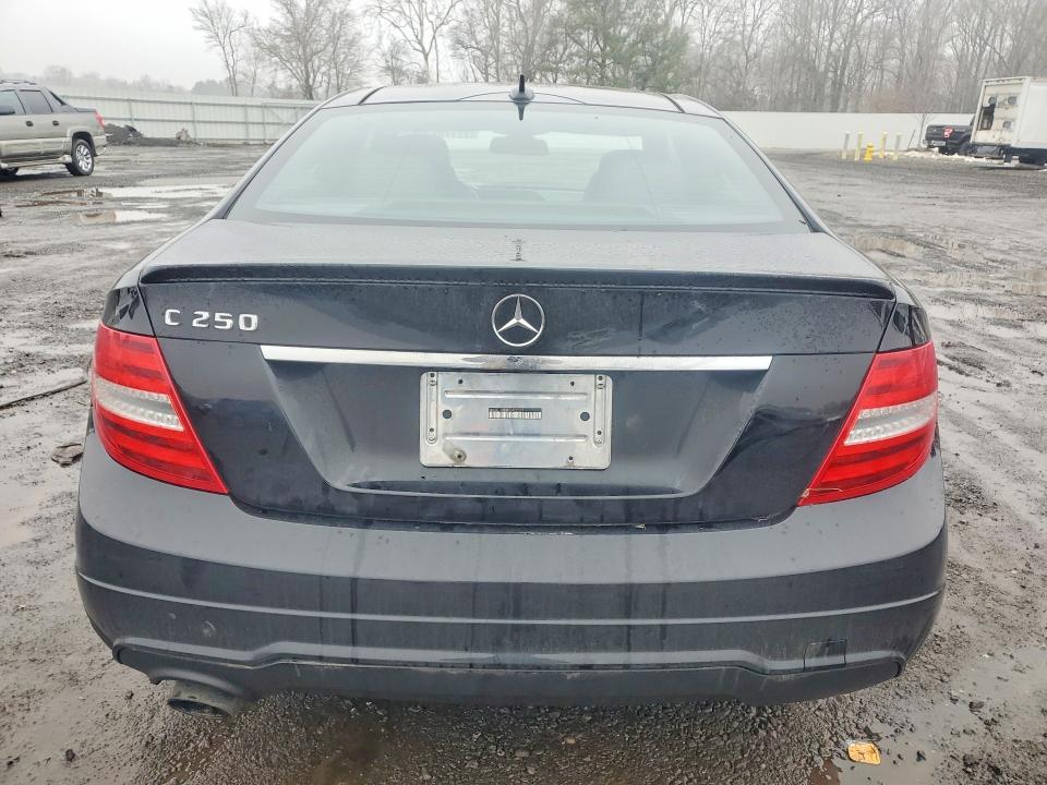 2015 Mercedes-Benz C 250