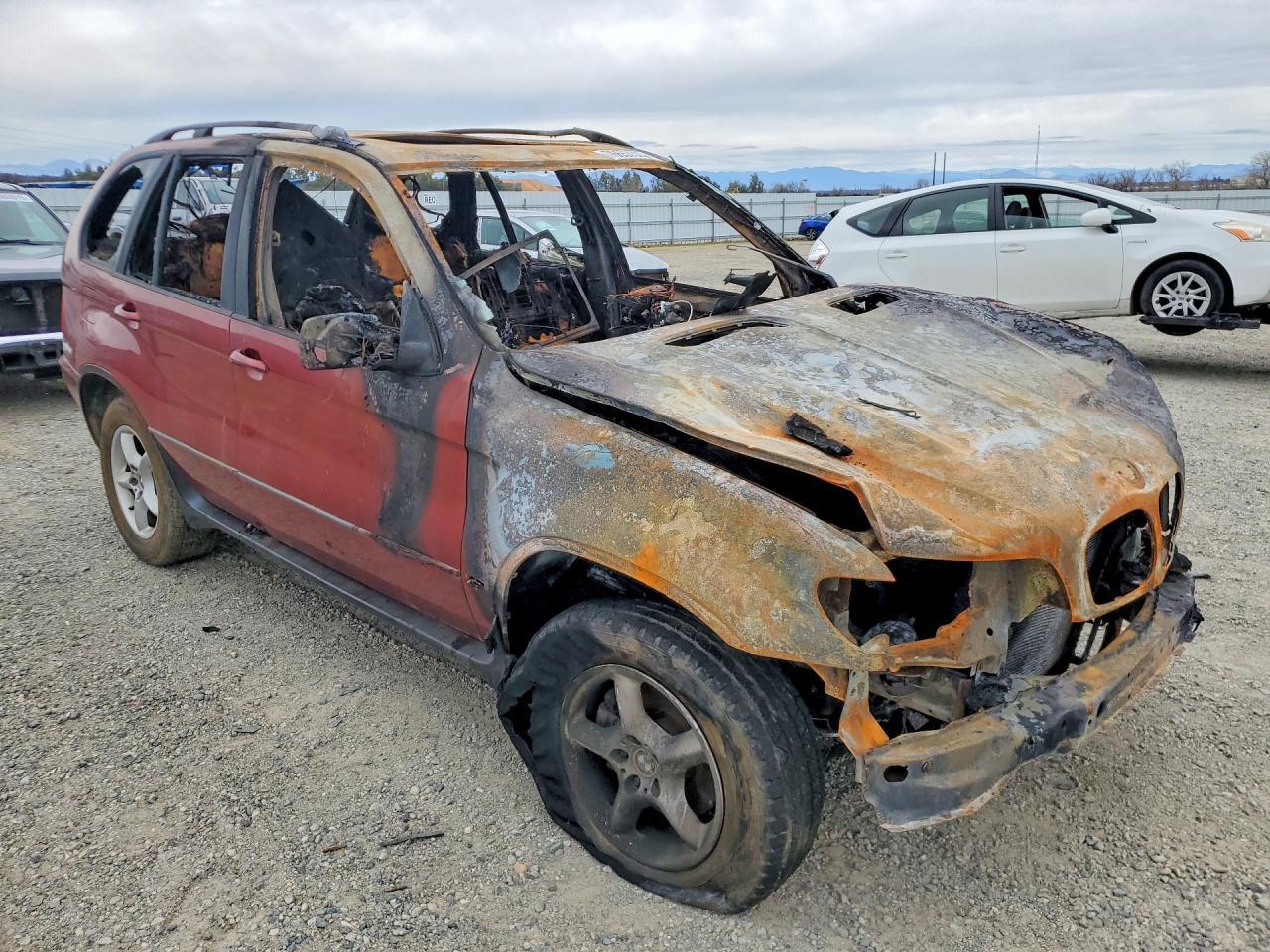 2003 BMW X5 3.0i