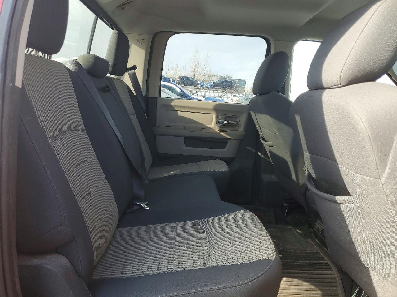 2012 Dodge RAM 1500 SLT