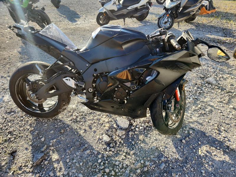 2025 Kawasaki ZX1002 L