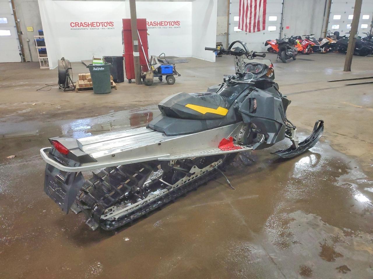 2011 Skidoo Summit Everest 154 8