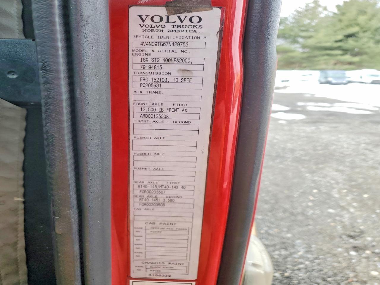 2007 Volvo VNL Semi Truck