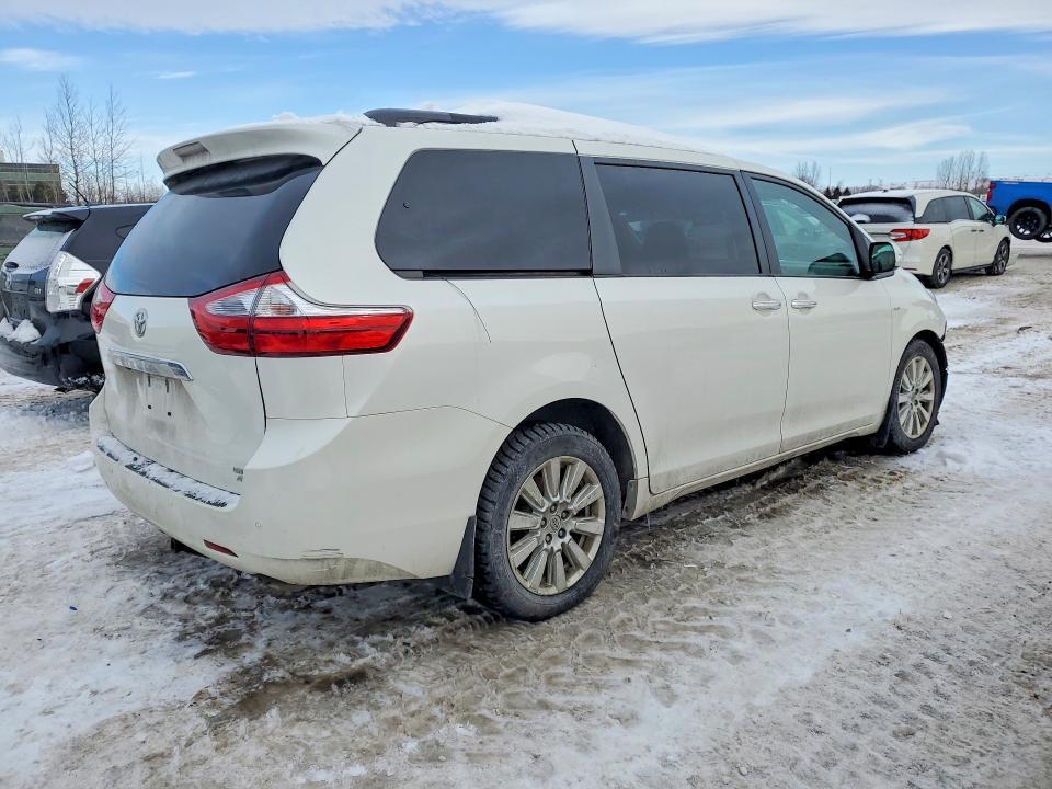 2017 Toyota Sienna xle