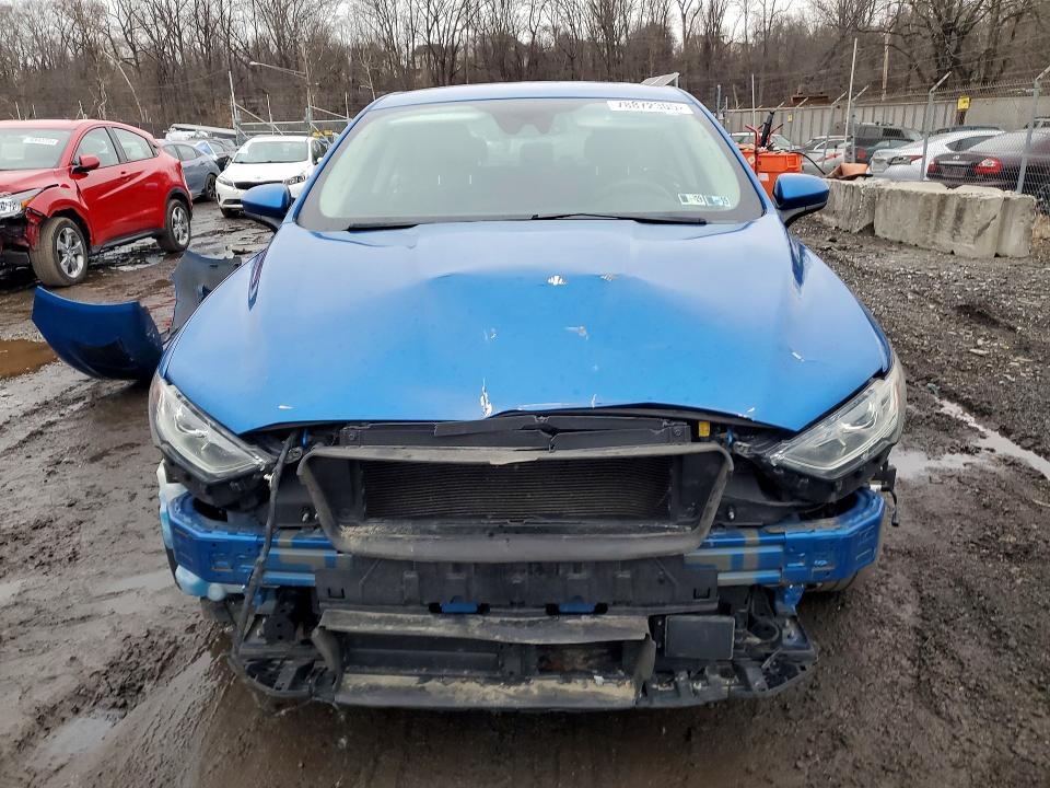 2019 Ford Fusion se