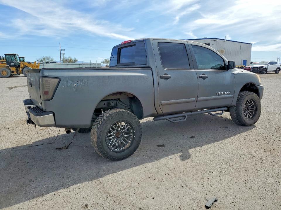 2013 Nissan Titan S