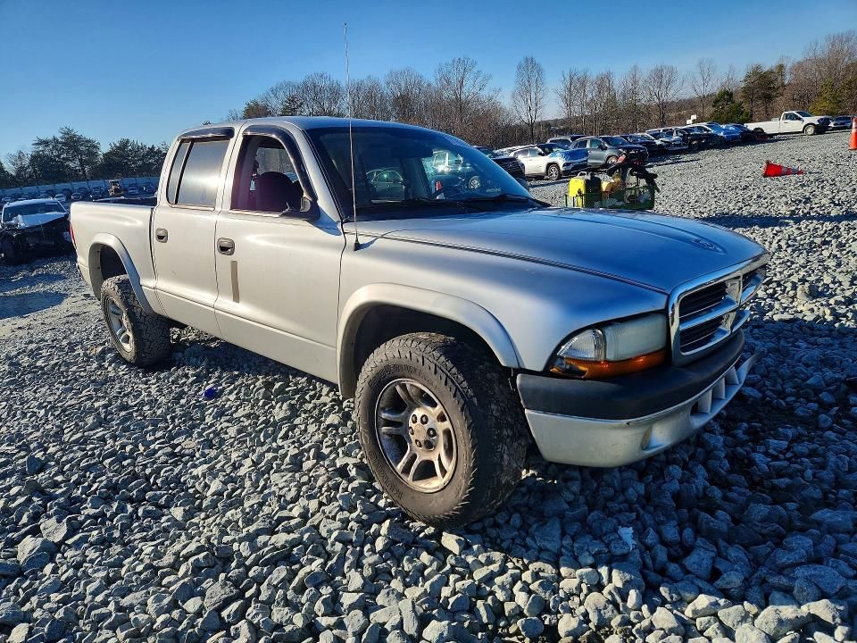 2004 Dodge Dakota Quad Sport