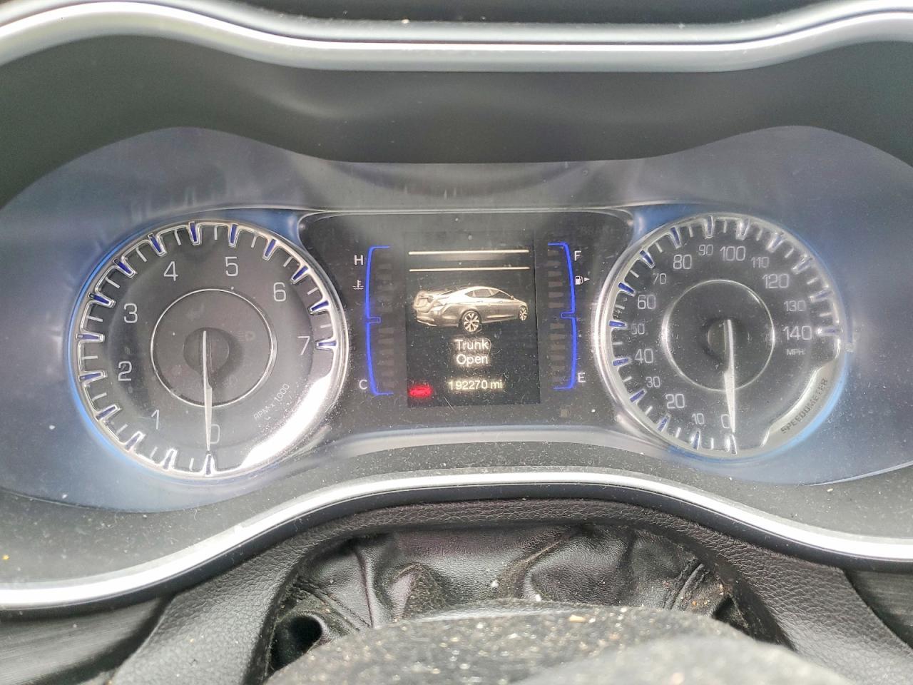 2015 Chrysler 200 Limited