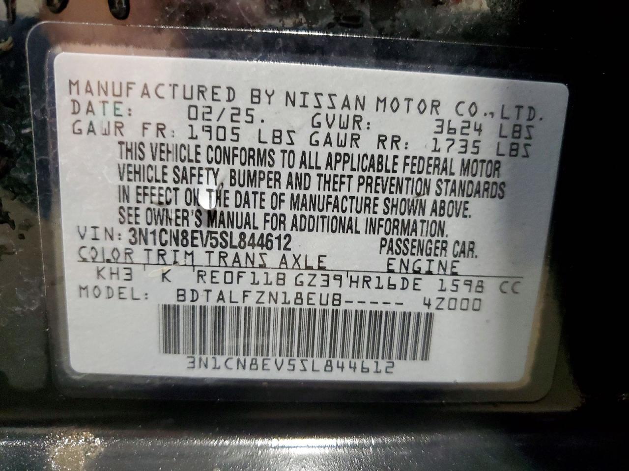 2025 Nissan Versa sv