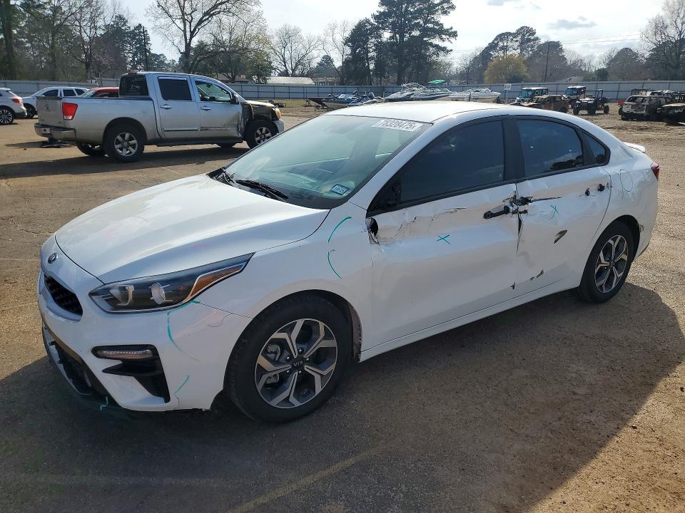 2021 KIA Forte lxs