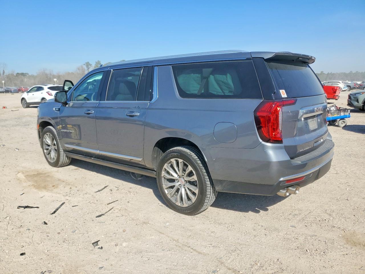 2021 GMC Yukon xl Denali