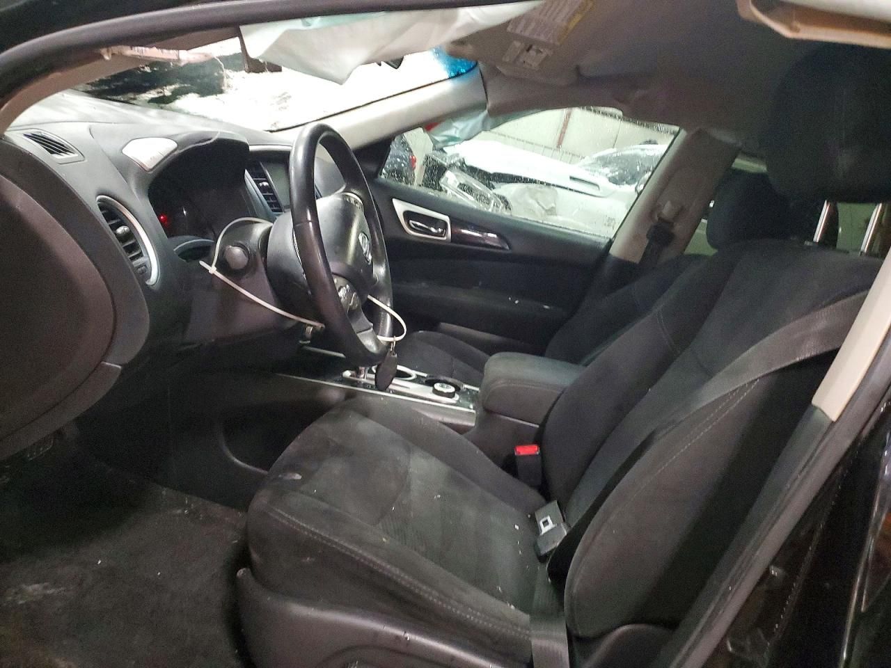 2014 Nissan Pathfinder s