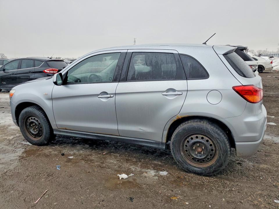 2011 Mitsubishi Rvr se