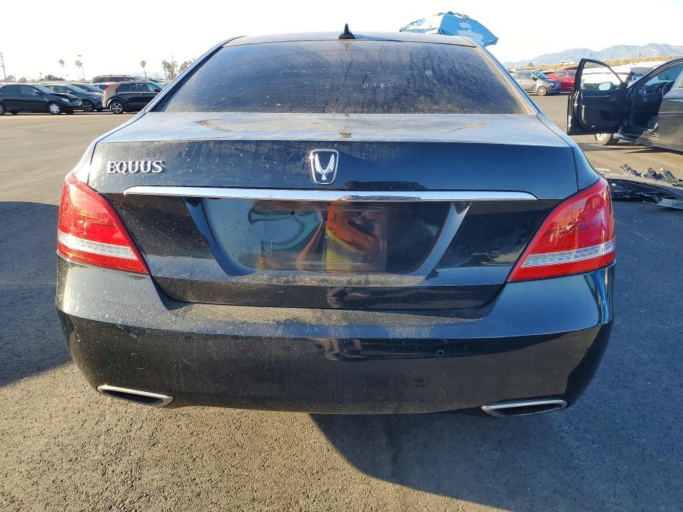 2016 Hyundai Equus Signature