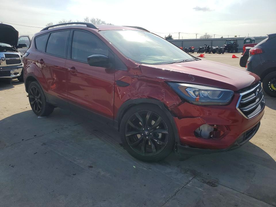 2017 Ford Escape se