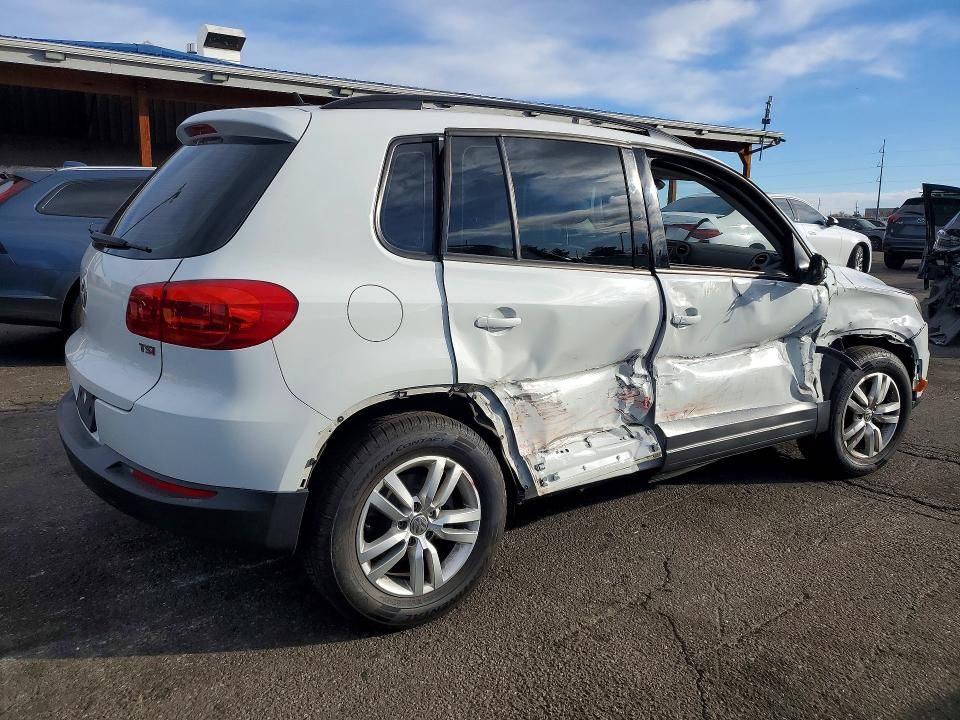 2016 Volkswagen Tiguan s
