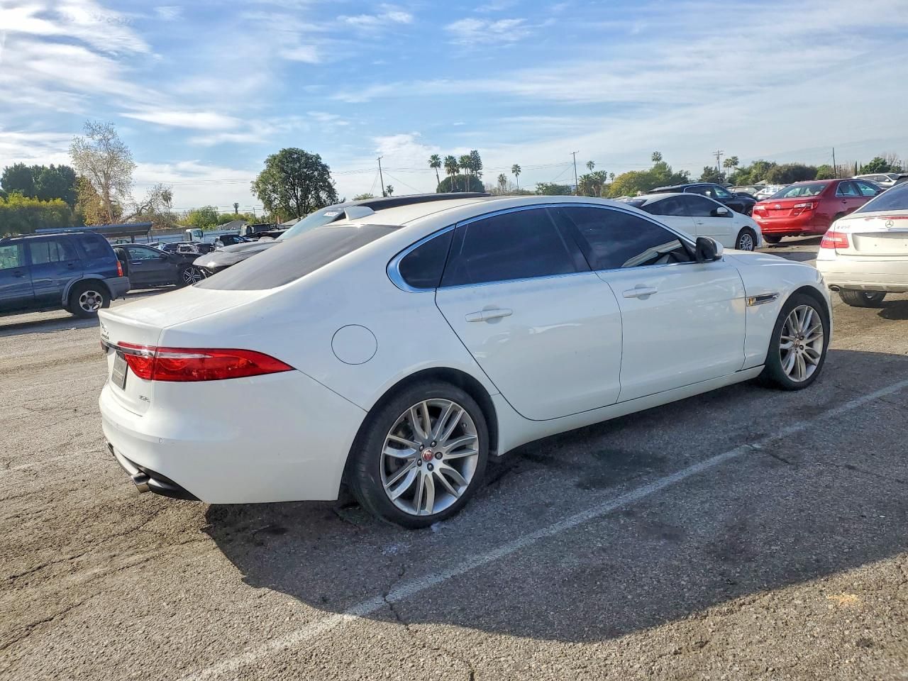 2016 Jaguar Xf Prestige