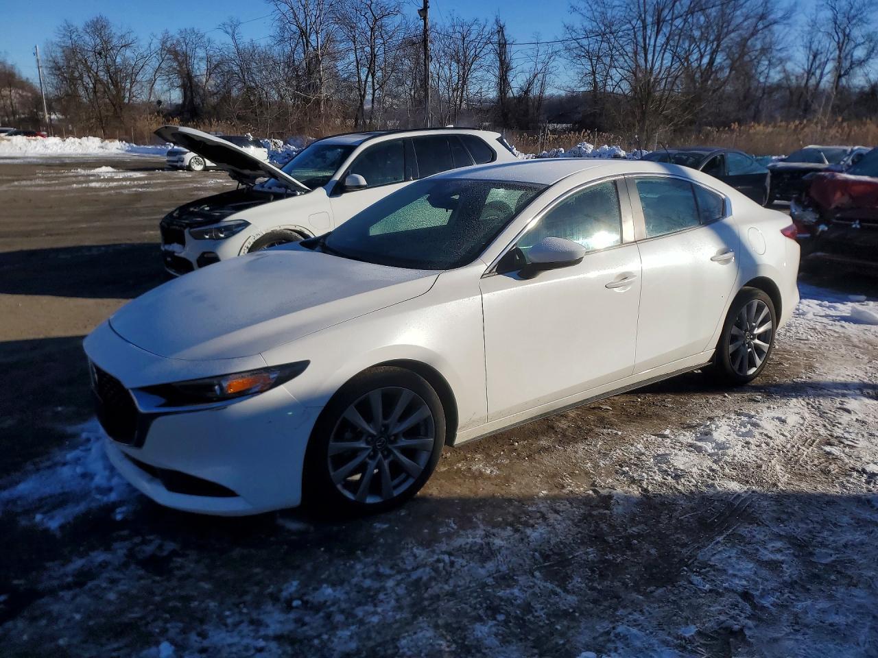 2022 Mazda 3 Select