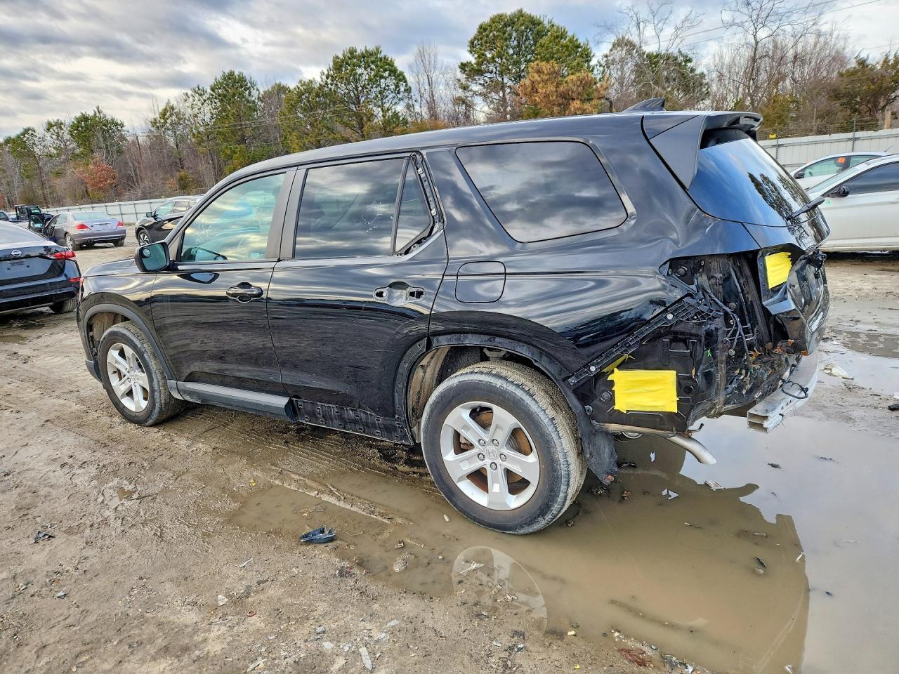 2023 Honda Pilot lx