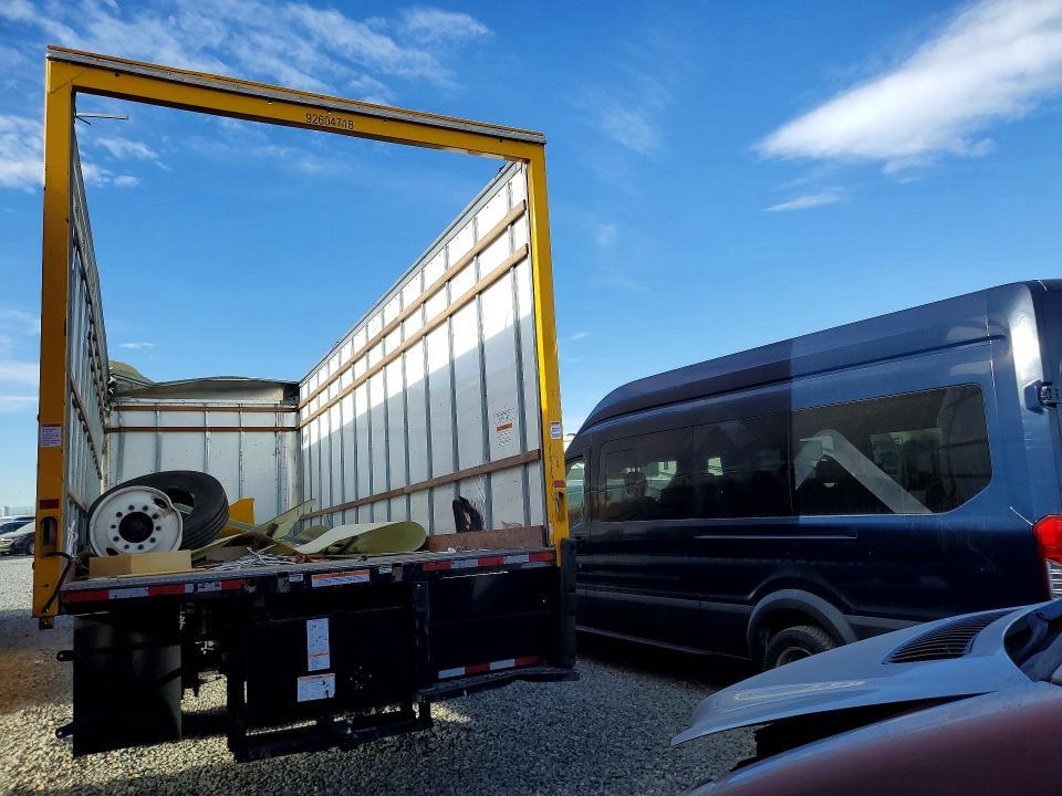 2023 International MV607 BOX Truck