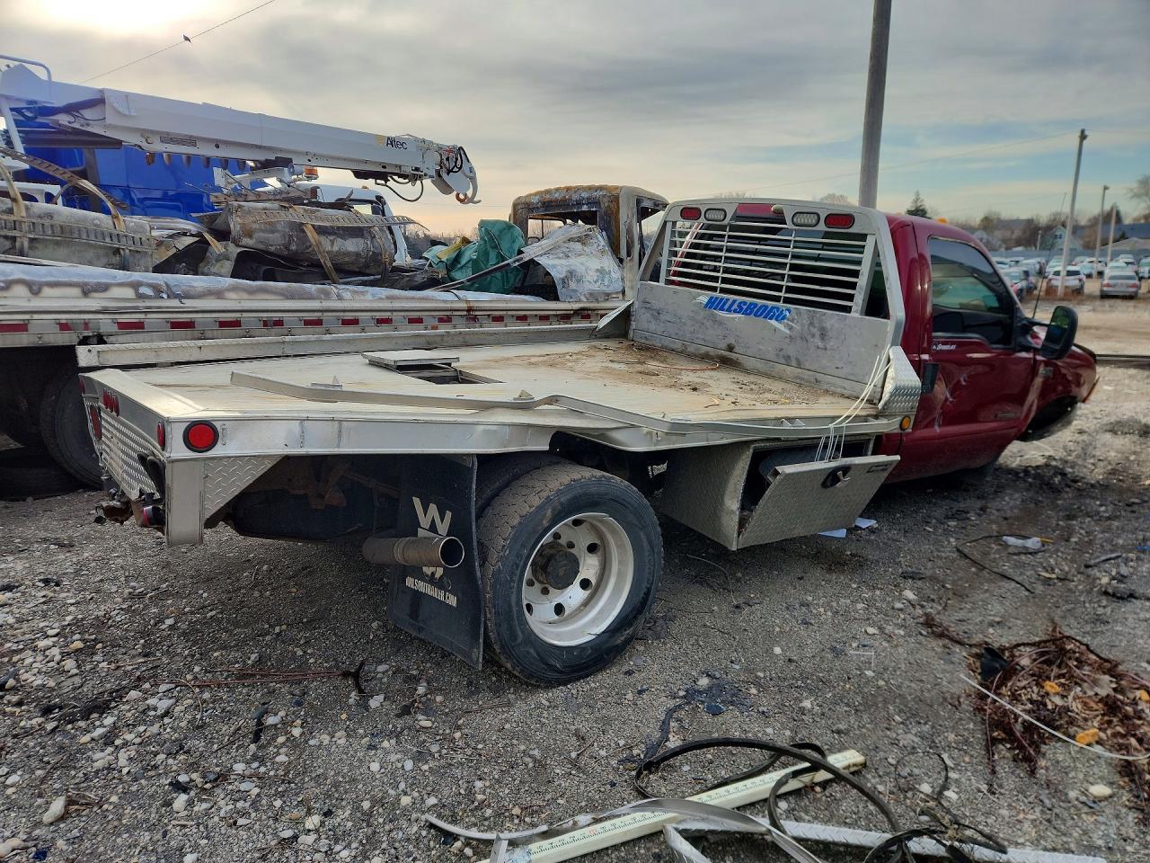 2000 Ford F450 Super Duty Flatbed Truck