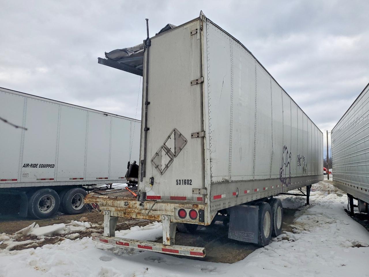 2016 Stoughton Ghton DRY Van Trailer