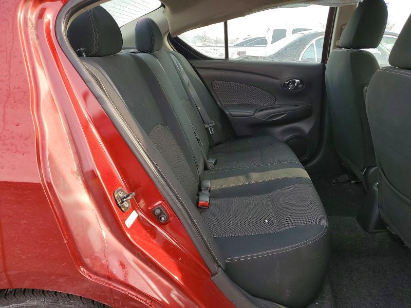 2016 Nissan Versa s