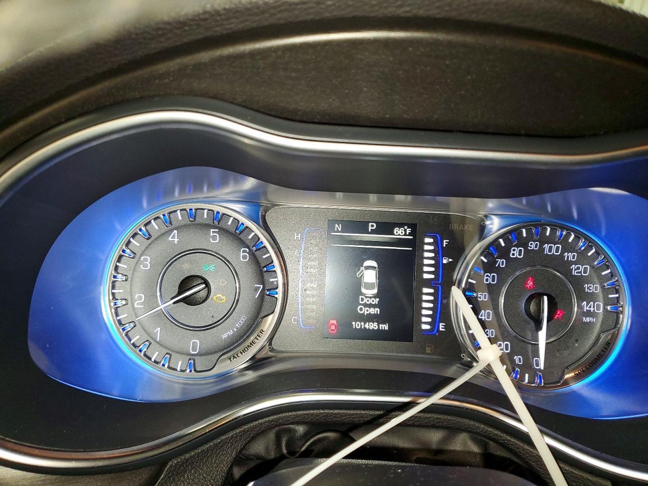 2017 Chrysler 200 Limited