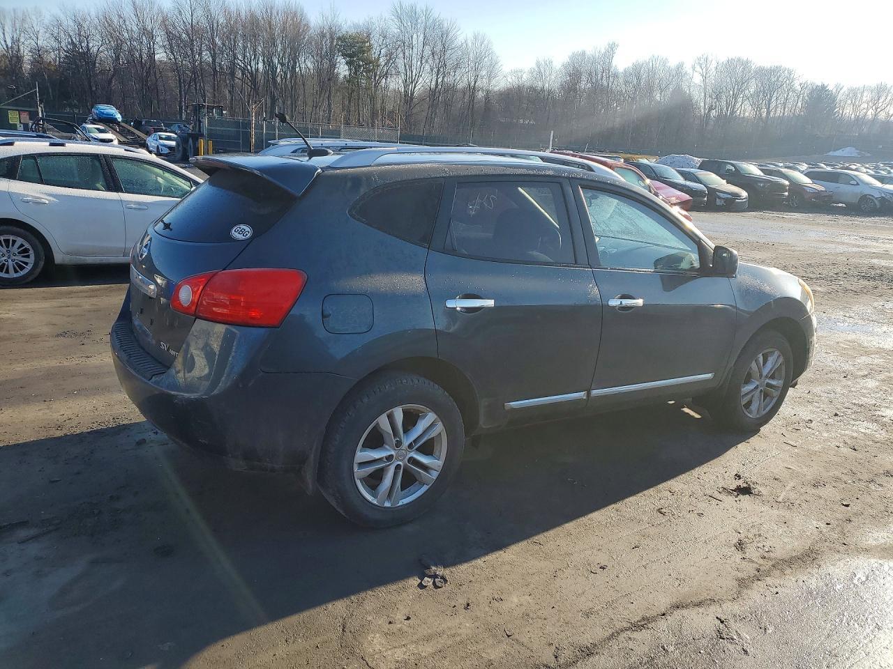 2012 Nissan Rogue s