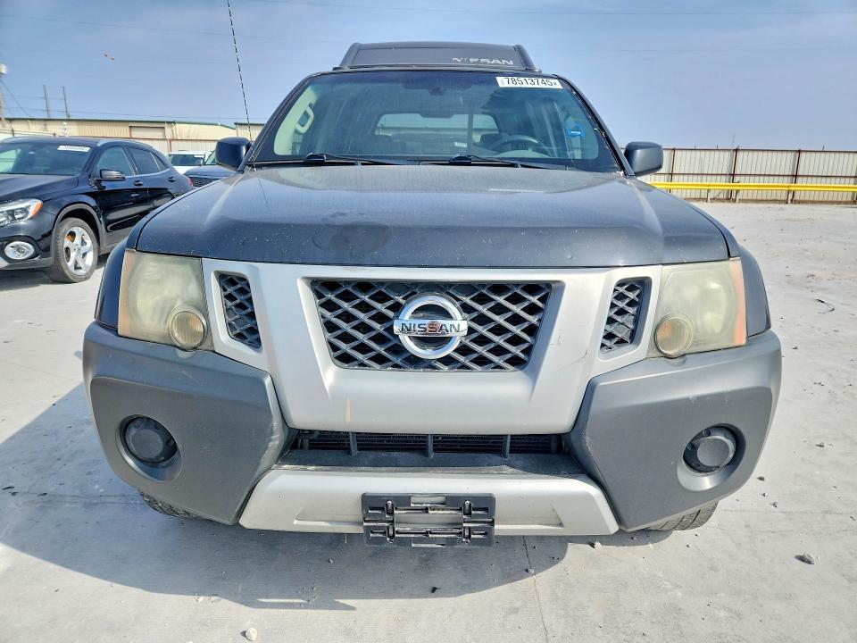 2013 Nissan Xterra x