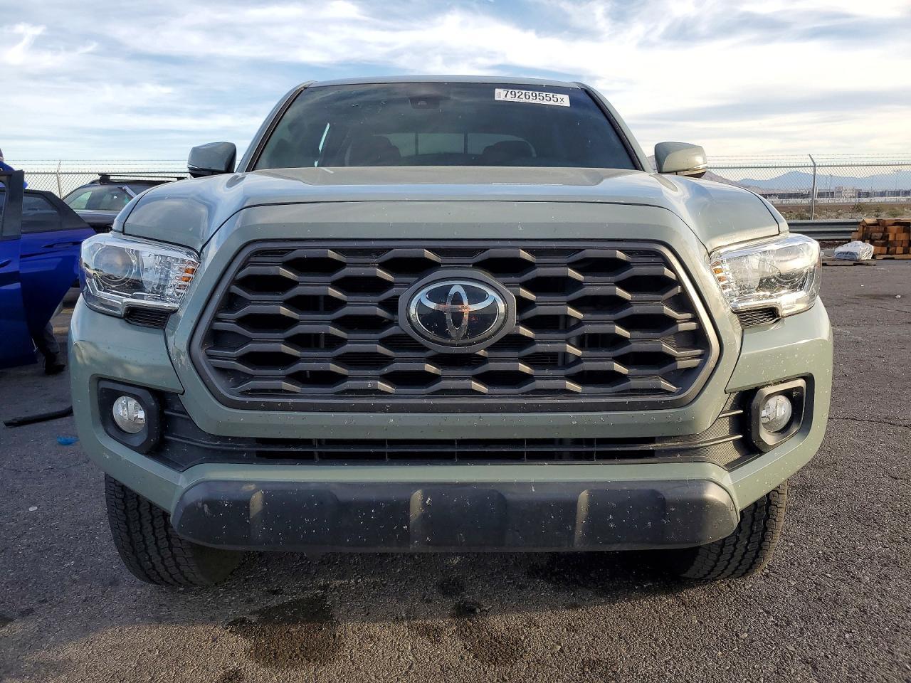2022 Toyota Tacoma TRD OFF-Road