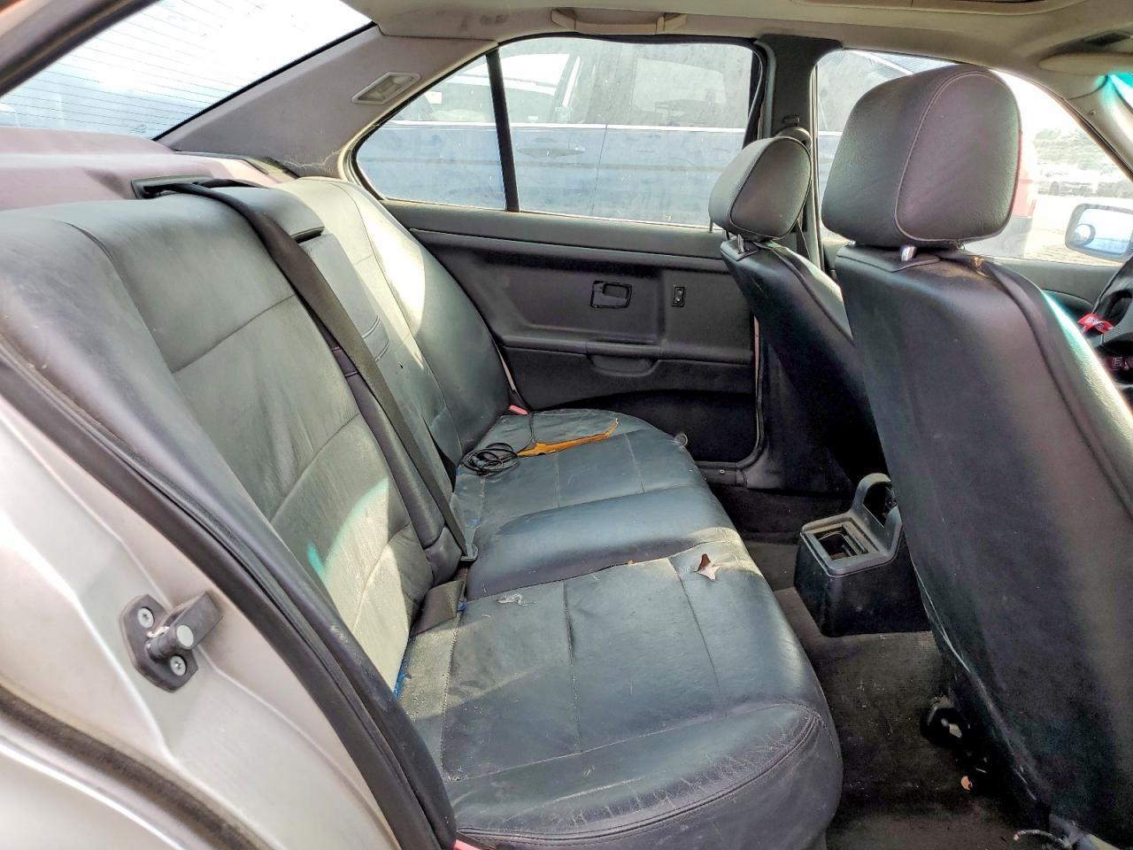 1993 BMW 325 i Automatic