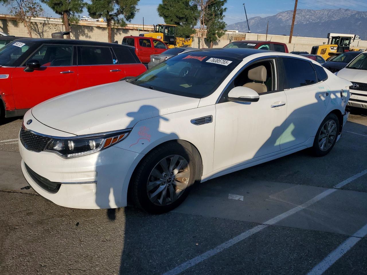 2016 KIA Optima ex