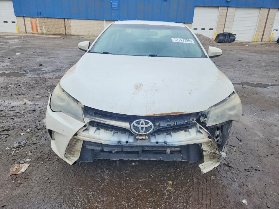 2017 Toyota Camry le