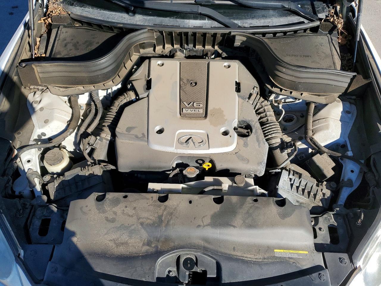 2017 Infinity Qx50 Base