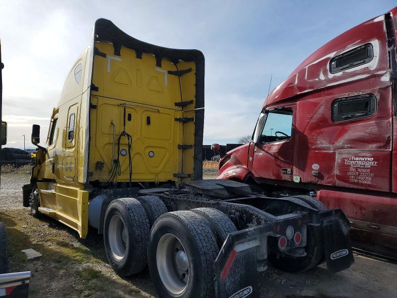 2025 Freigliner Cascadia 126