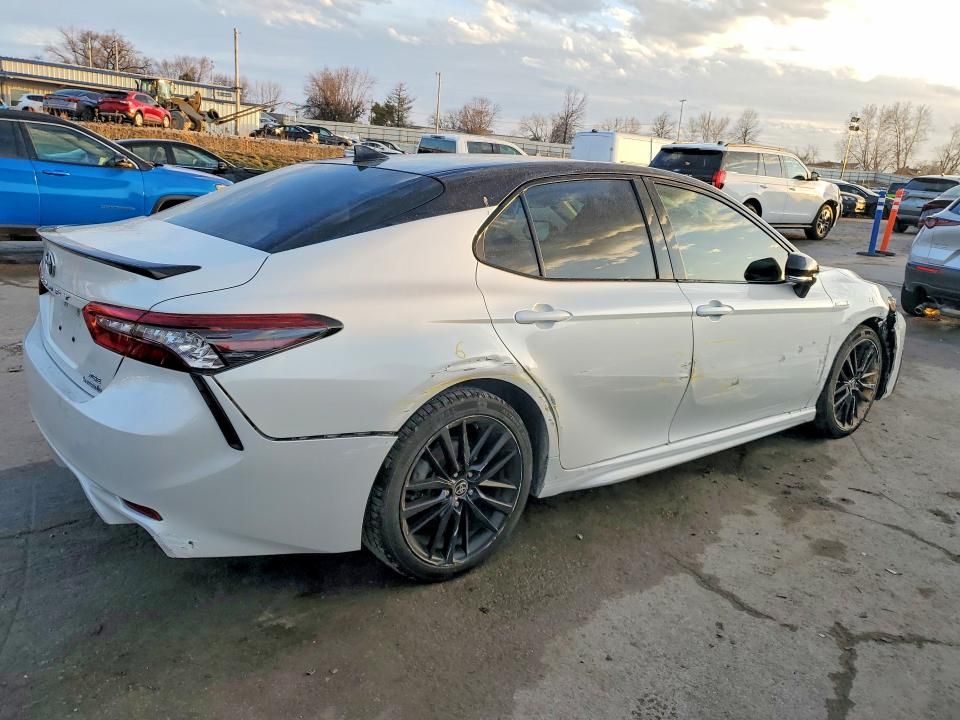 2021 Toyota Camry xse