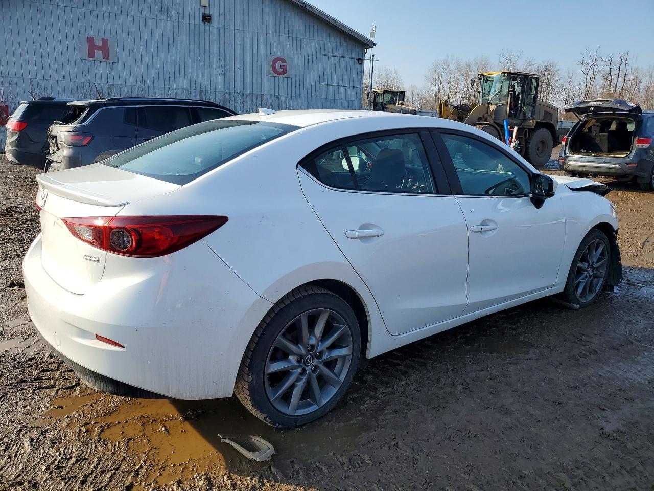 2018 Mazda 3 Touring