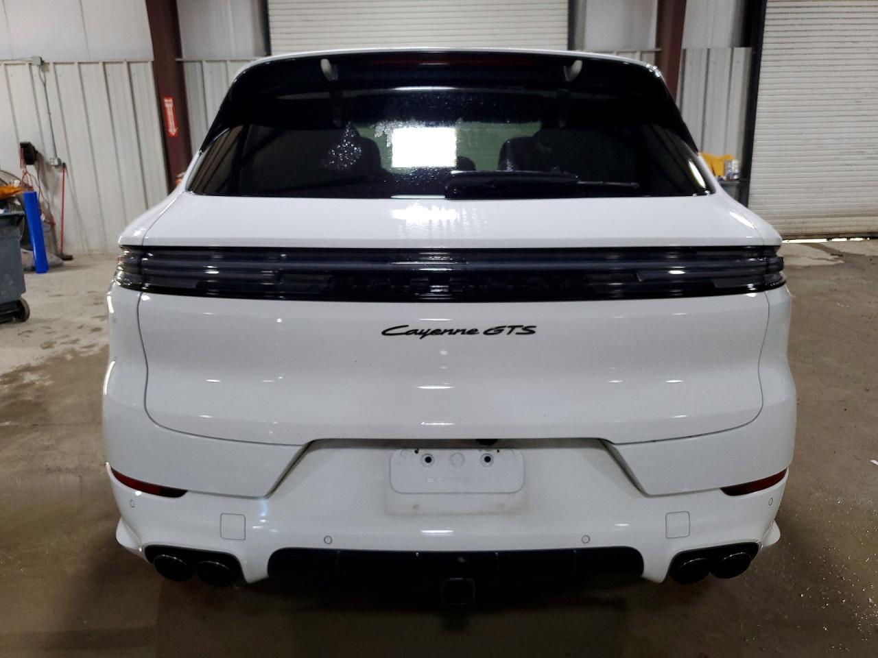 2025 Porsche Cayenne gts