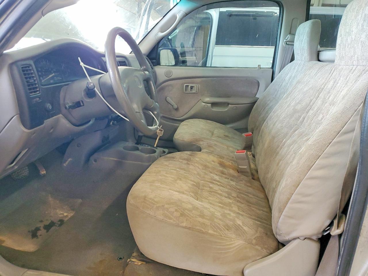 2004 Toyota Tacoma Base