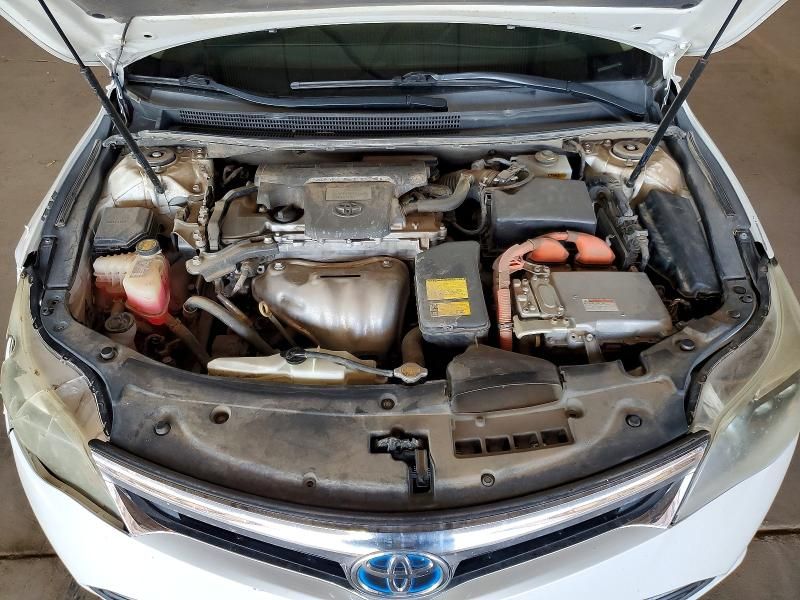 2014 Toyota Avalon Hybrid