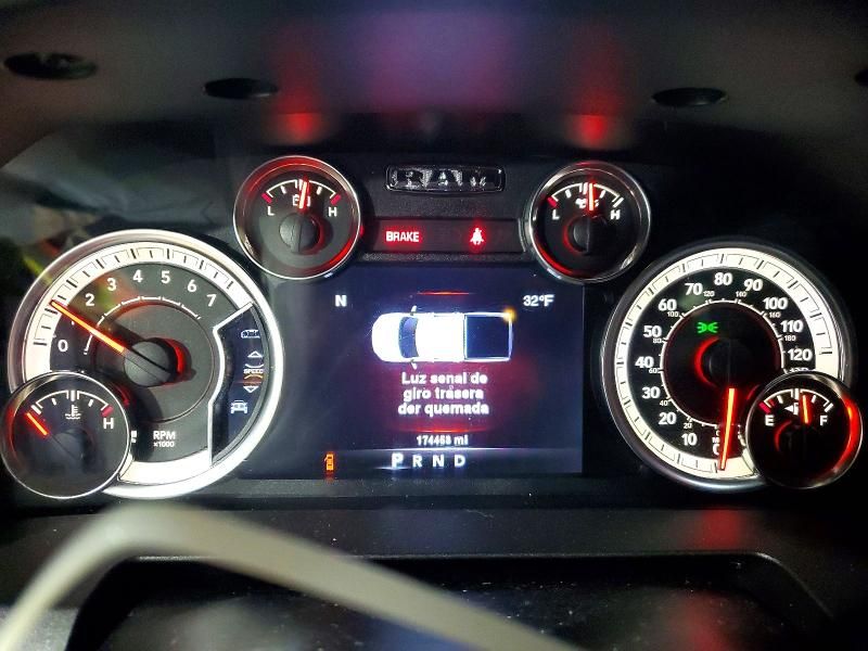 2013 Dodge Ram 1500 slt