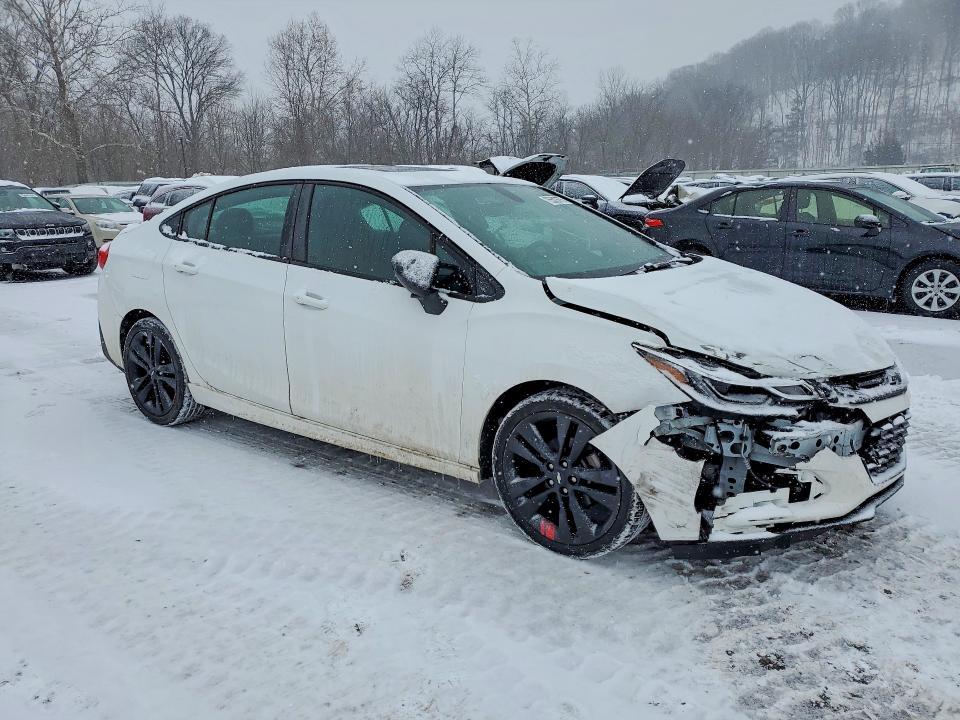 2018 Chevrolet Cruze lt