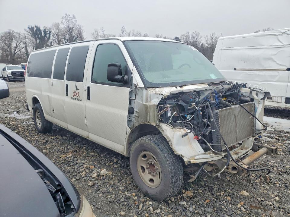 2017 Chevrolet Express G3500 LT